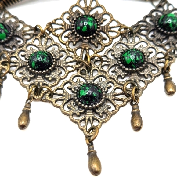 VINTAGE Brass Tone Beaded Dangle Green Stones Hair Barrette Clip Slide Boho - Picture 4 of 6